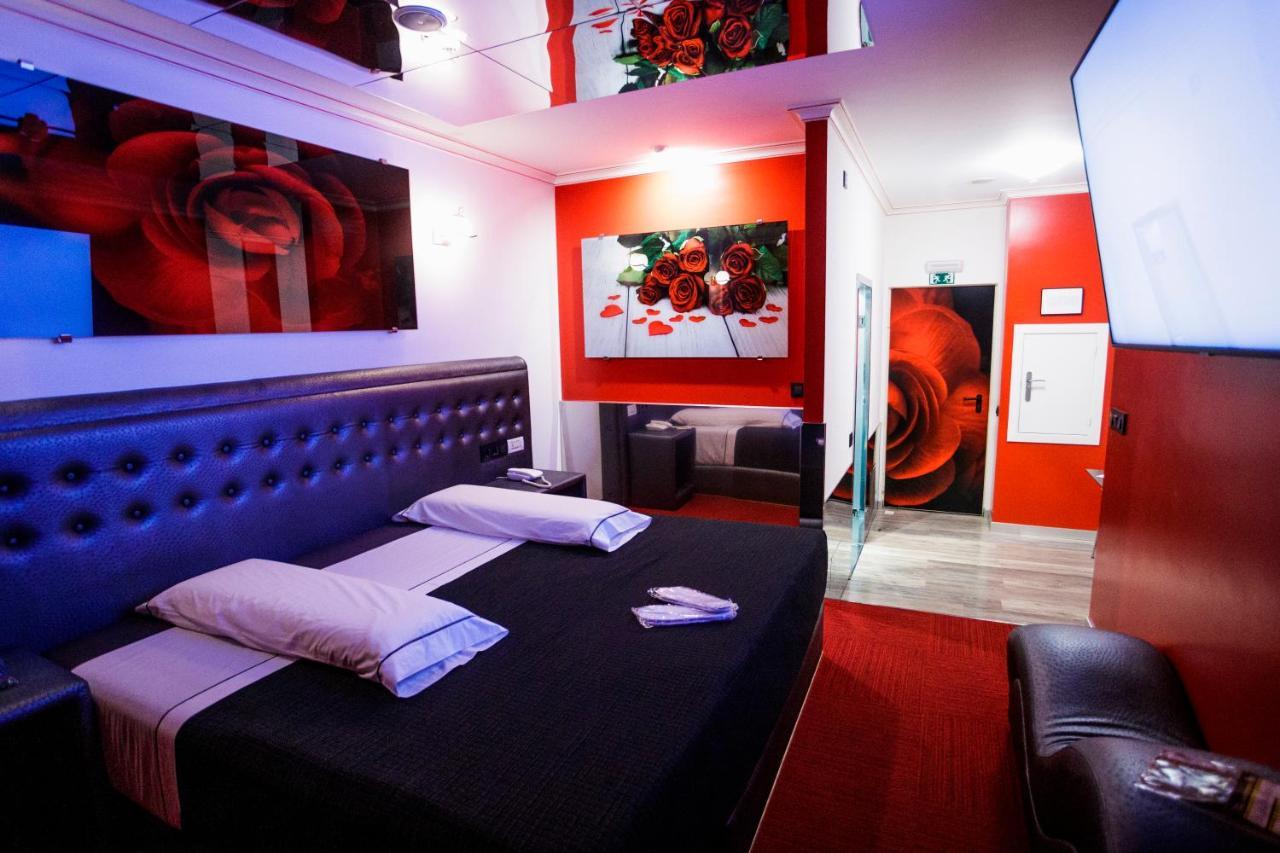 Motel Venus Santiago Santa María Extérieur photo